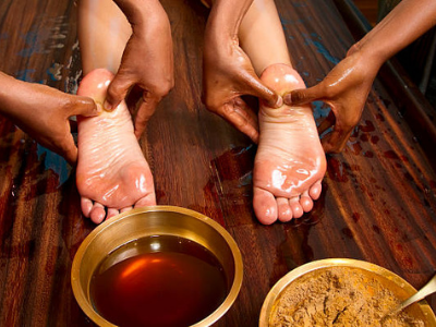 Foot Massage In Panchakarma